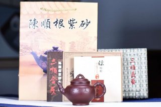 《竹春壺》報(bào)春茶具茶壺宜興手工紫砂壺紫茄泥