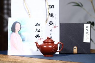 《桃報(bào)春套具》