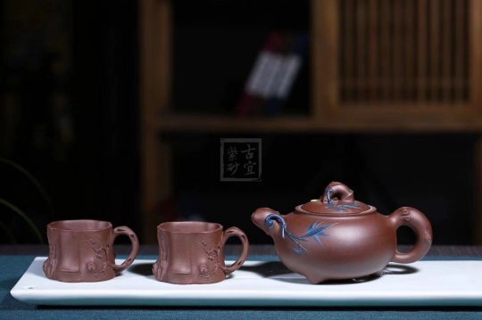 《松竹梅》紫砂壺宜興高級工藝美術師手工泡茶壺紫泥茶具茶壺