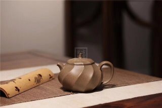 《璇玉》宜興紫砂壺茶壺具全手工蟹殼青